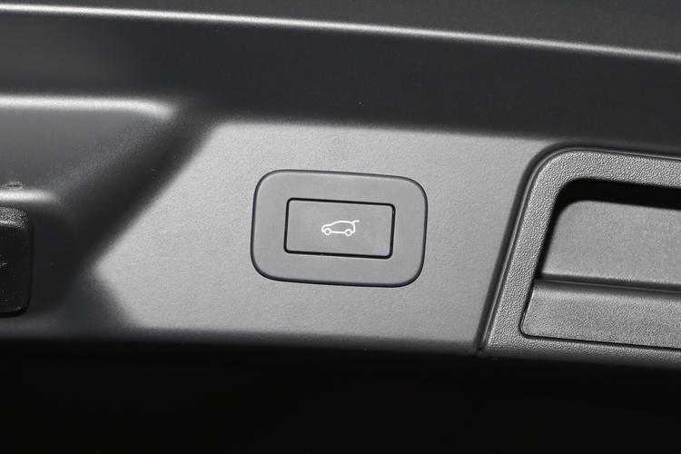 https://gcc-1307444343.cos.accelerate.myqcloud.com/gallery/c2a6d952ba106fd6fba1cd6d1d5a8b28.jpg
