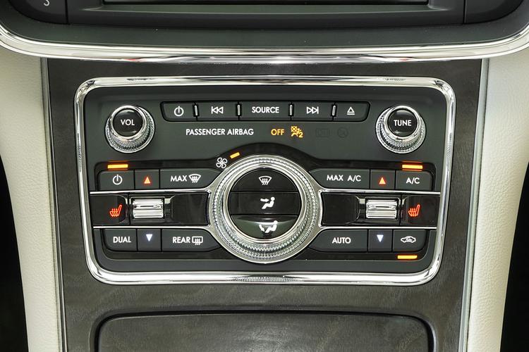 https://gcc-1307444343.cos.accelerate.myqcloud.com/gallery/c3327d9cff9767dedd255fb1f900a7de.jpg