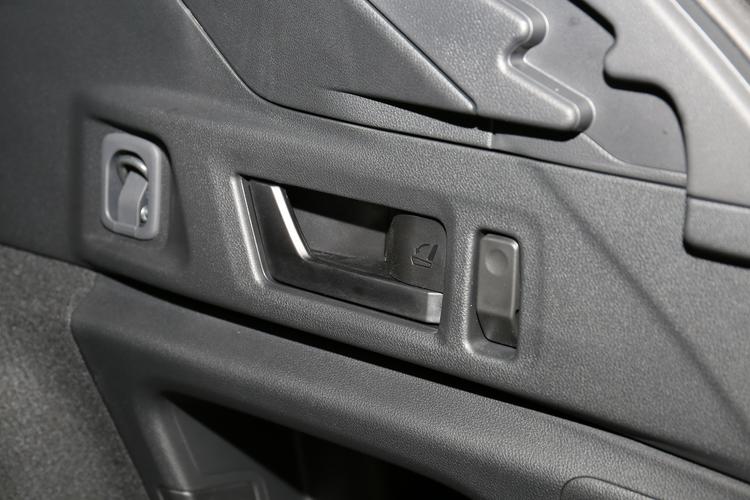 https://gcc-1307444343.cos.accelerate.myqcloud.com/gallery/c413d83cc8ff28d0ac085ba54d7d8e11.jpg