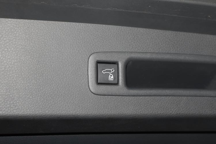 https://gcc-1307444343.cos.accelerate.myqcloud.com/gallery/c441d0b6998b33e585ac53a685b26af7.jpg