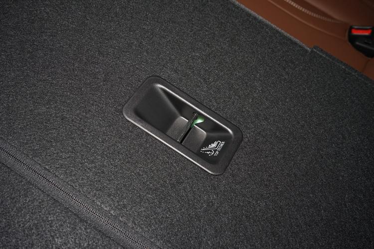 https://gcc-1307444343.cos.accelerate.myqcloud.com/gallery/c46cceca03ca6ead045ae403ead3d3ce.jpg