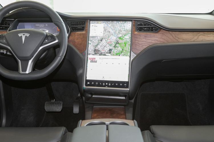https://gcc-1307444343.cos.accelerate.myqcloud.com/gallery/c5cbe968aa30ce8f346bccd799ec95a2.jpg