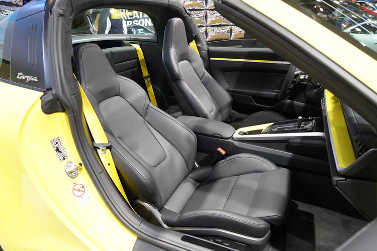 https://gcc-1307444343.cos.accelerate.myqcloud.com/gallery/c6ef13a92fb87bd4ba133cec66467553.jpg