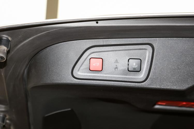 https://gcc-1307444343.cos.accelerate.myqcloud.com/gallery/c83101c6d109b7045eb6f7837c722d99.jpg