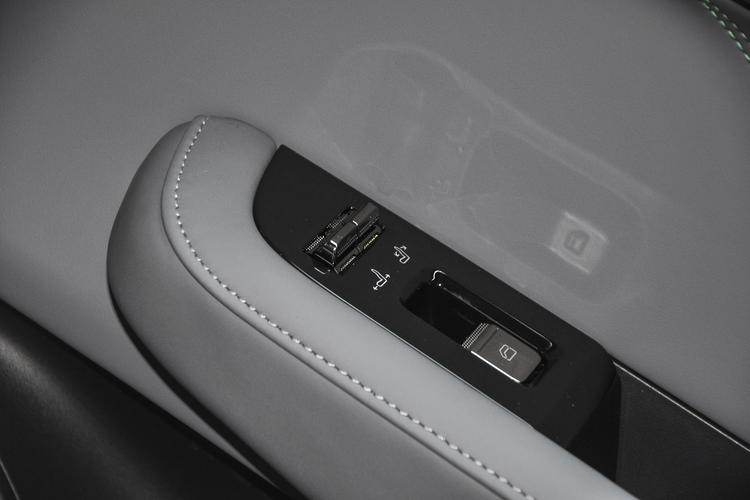 https://gcc-1307444343.cos.accelerate.myqcloud.com/gallery/ca3ba1e33c8dd92e6976018655a84a73.jpg