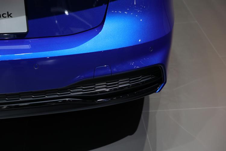 https://gcc-1307444343.cos.accelerate.myqcloud.com/gallery/ca4c008ff1c62be2ff3b8f712fa650d1.jpg