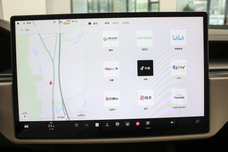 https://gcc-1307444343.cos.accelerate.myqcloud.com/gallery/cb6fe890ac2f7848aa122653c2f95b3b.jpg