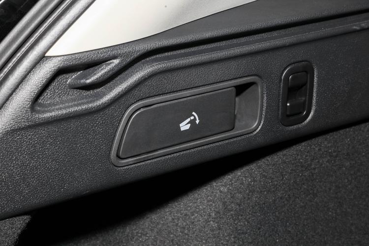 https://gcc-1307444343.cos.accelerate.myqcloud.com/gallery/ccaf5706eac39a385084d039a3d1ef0a.jpg