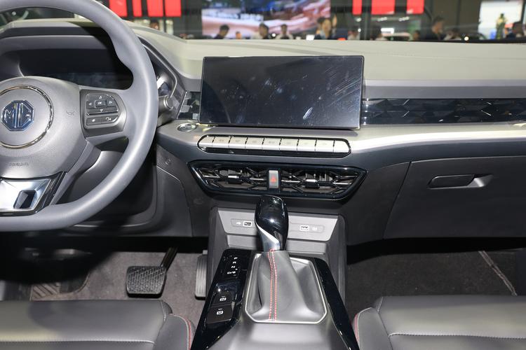 https://gcc-1307444343.cos.accelerate.myqcloud.com/gallery/cd578af29b7133ff765f2e7af523e678.jpg