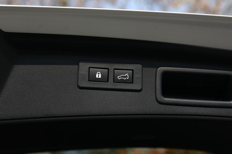 https://gcc-1307444343.cos.accelerate.myqcloud.com/gallery/cd7da2e02f9943c9a188270f9b3d984b.jpg