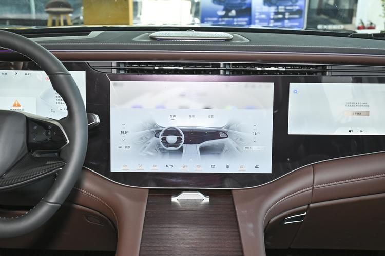 https://gcc-1307444343.cos.accelerate.myqcloud.com/gallery/cd827a994a54d9f6c5d13f50317ea16e.jpg