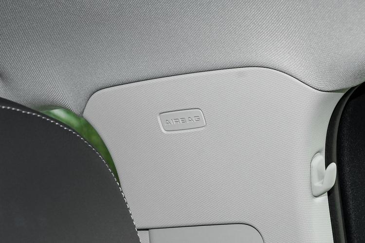 https://gcc-1307444343.cos.accelerate.myqcloud.com/gallery/cd97f82d0e8656ccd9adeb55f70847c0.jpg