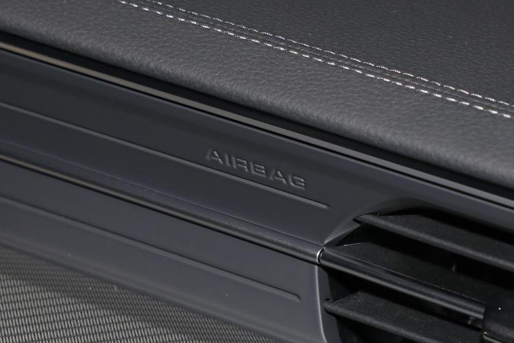 https://gcc-1307444343.cos.accelerate.myqcloud.com/gallery/cee5a207b7af2d242995f075b4edf5d4.jpg
