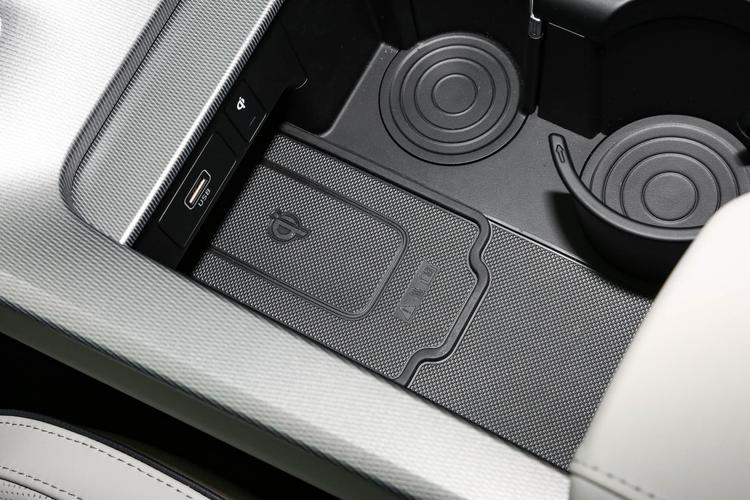 https://gcc-1307444343.cos.accelerate.myqcloud.com/gallery/cf794bce3f7421b9440094881297ea26.jpg