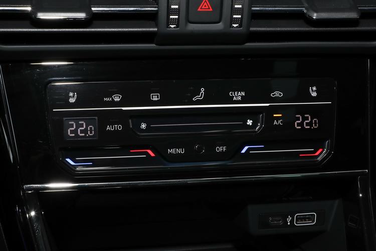 https://gcc-1307444343.cos.accelerate.myqcloud.com/gallery/d248c6821c58ccb72a20d5cdee6edc1f.jpg