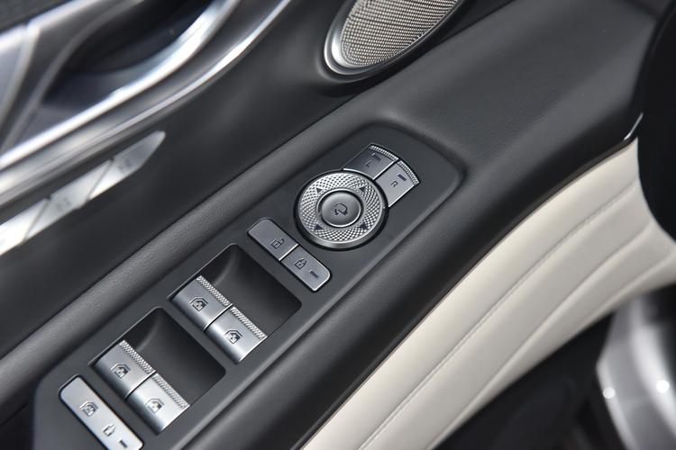 https://gcc-1307444343.cos.accelerate.myqcloud.com/gallery/d46cb64f476ebaba804388ab9f7e12f3.jpg