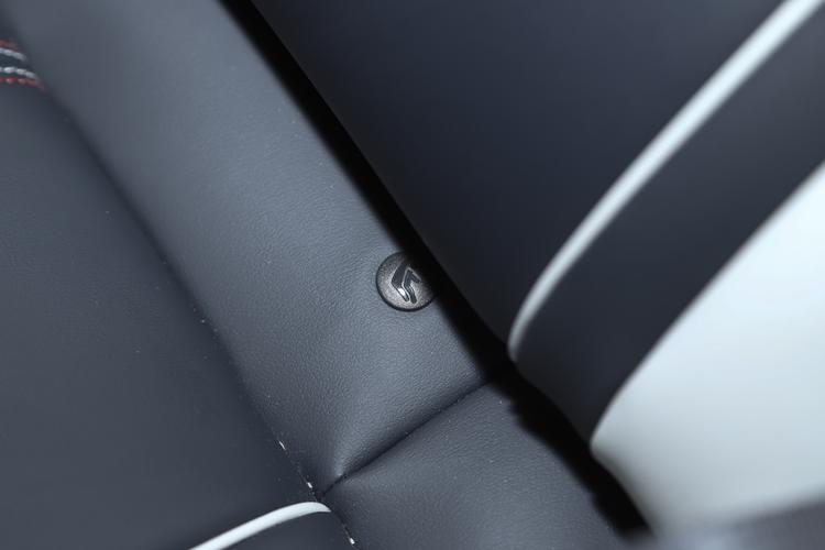 https://gcc-1307444343.cos.accelerate.myqcloud.com/gallery/d59e3b636cc5f0fe8e1b8b9a91279159.jpg