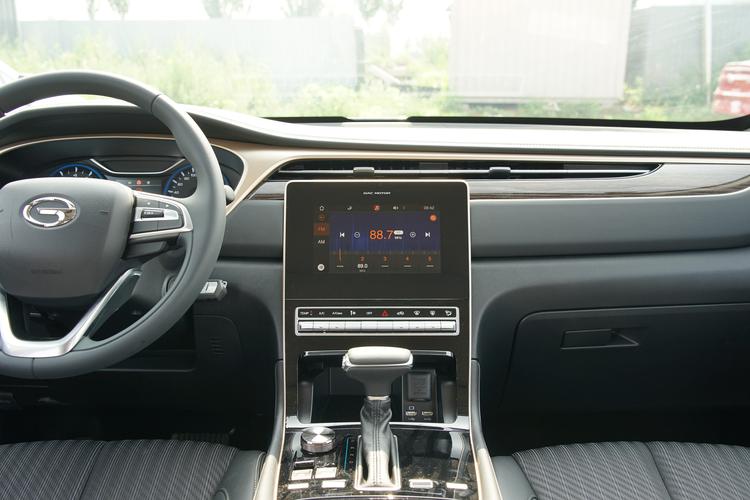 https://gcc-1307444343.cos.accelerate.myqcloud.com/gallery/d8c8510a531ad94b6d13fbfd715525dc.jpg