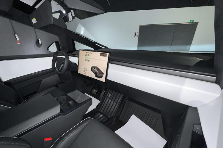 https://gcc-1307444343.cos.accelerate.myqcloud.com/gallery/d94d3dbeb2bdca1cc3e328413a85ba90.jpg