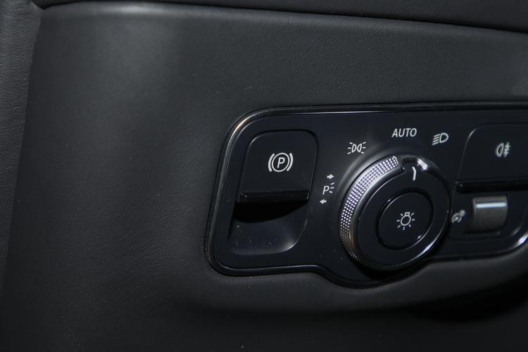https://gcc-1307444343.cos.accelerate.myqcloud.com/gallery/d9dce17cbea8b503dc31f40172c44dc0.jpg