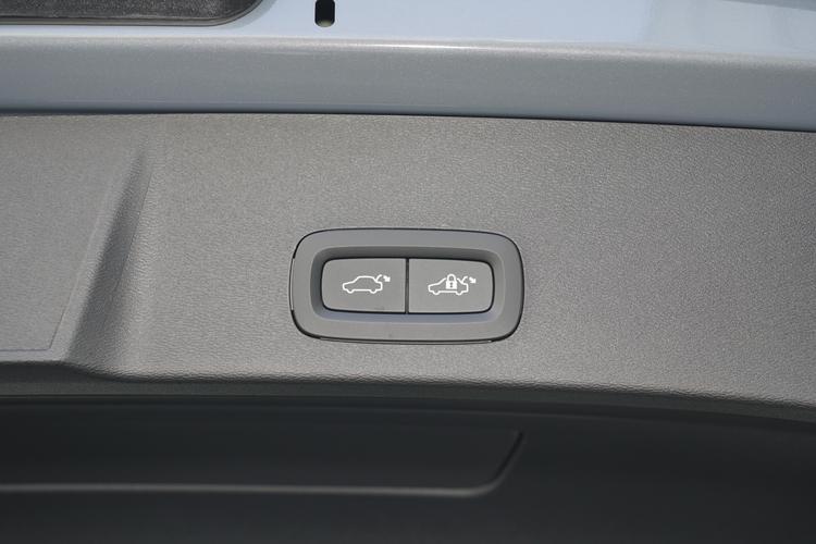 https://gcc-1307444343.cos.accelerate.myqcloud.com/gallery/dc792acd6d619473d054500072266e74.jpg
