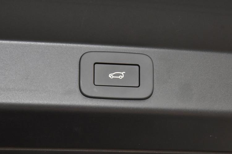 https://gcc-1307444343.cos.accelerate.myqcloud.com/gallery/dc998f47bcb4f6d0626bfa31cca3cd48.jpg