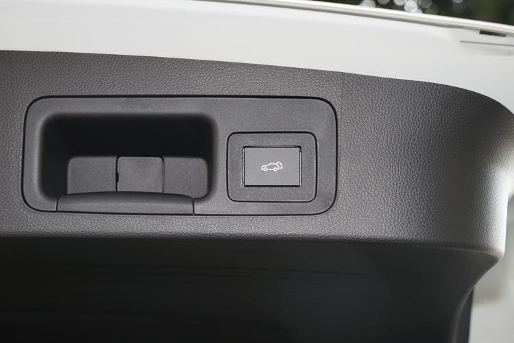 https://gcc-1307444343.cos.accelerate.myqcloud.com/gallery/de547428fe3c31a95bd989a18f47e0a0.jpg