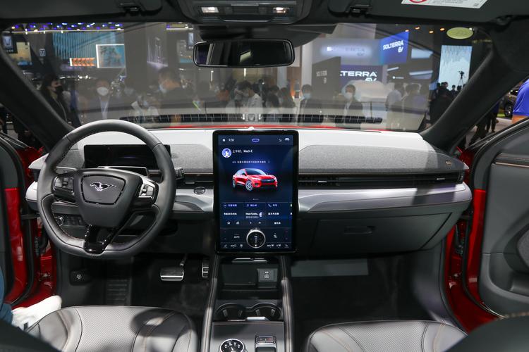 https://gcc-1307444343.cos.accelerate.myqcloud.com/gallery/deb504cf66e3b27297c4be3d7032f760.jpg