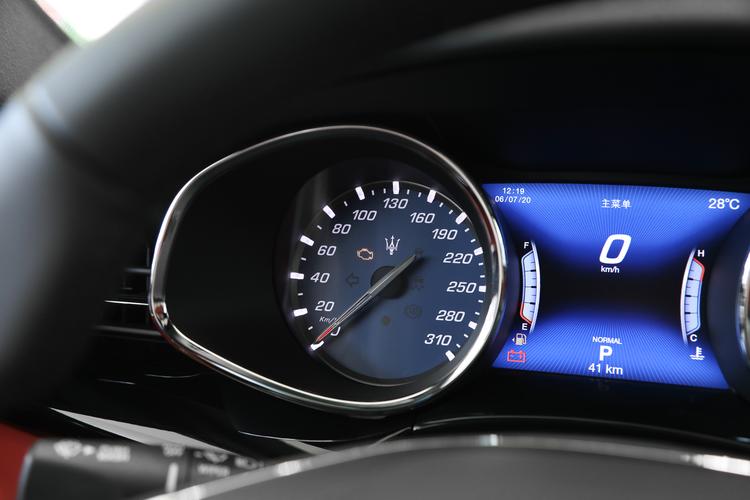 https://gcc-1307444343.cos.accelerate.myqcloud.com/gallery/df3b22694ac73653544520476f13dc47.jpg