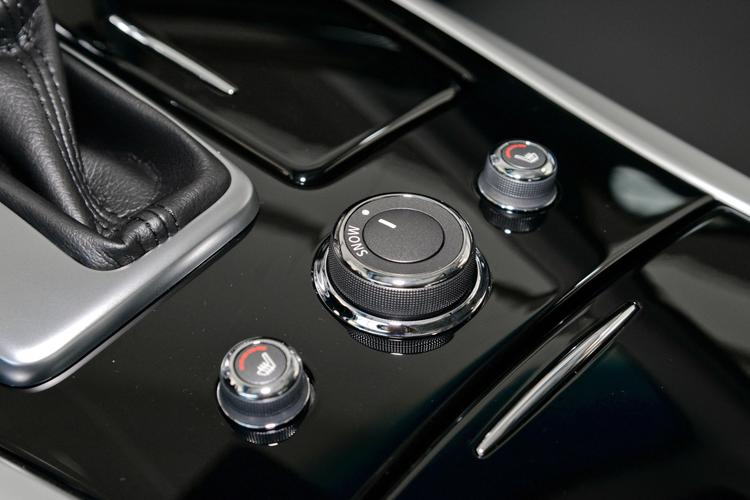 https://gcc-1307444343.cos.accelerate.myqcloud.com/gallery/df594290401f0ba3bd362ef0ba1a8f0a.jpg