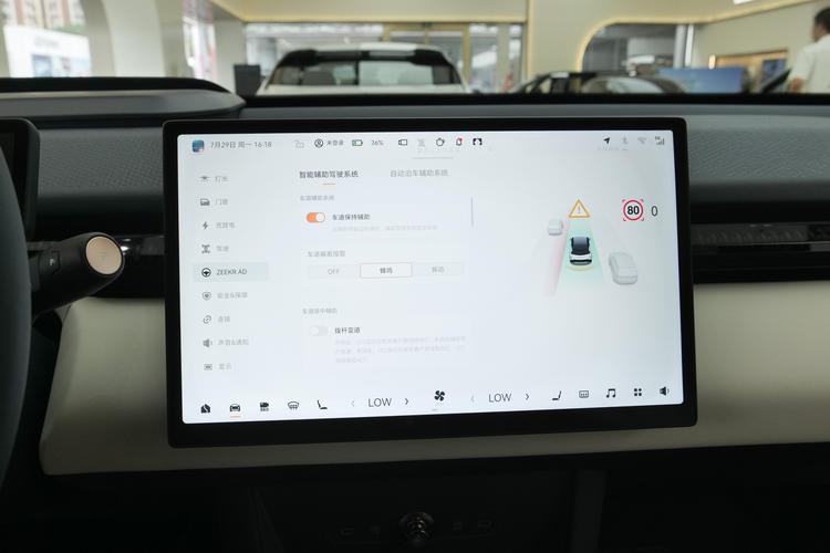 https://gcc-1307444343.cos.accelerate.myqcloud.com/gallery/e45eda03e0b56bf3b8b3832404a19b53.jpg