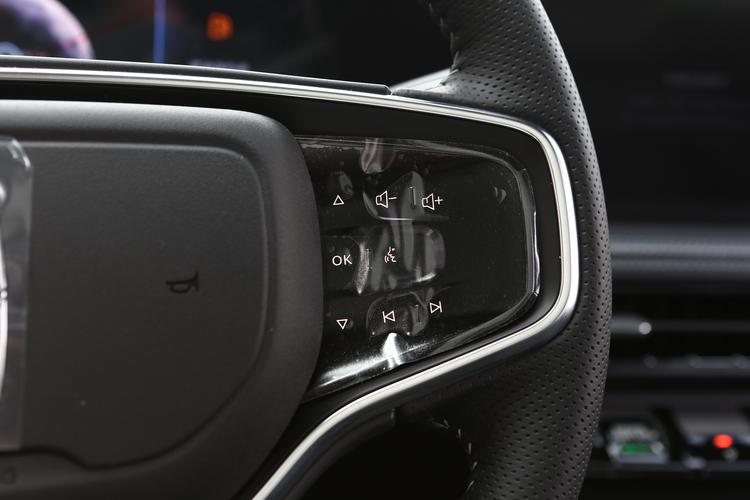 https://gcc-1307444343.cos.accelerate.myqcloud.com/gallery/e5bc1e390bc835691f365d3bba846efe.jpg