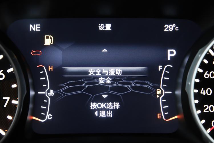 https://gcc-1307444343.cos.accelerate.myqcloud.com/gallery/e5c5cc8781995e6e9c7f96fb61cb6341.jpg