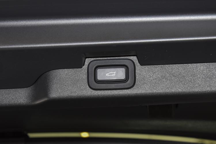 https://gcc-1307444343.cos.accelerate.myqcloud.com/gallery/e6c0e4f962f5d3854dbb720245778baf.jpg