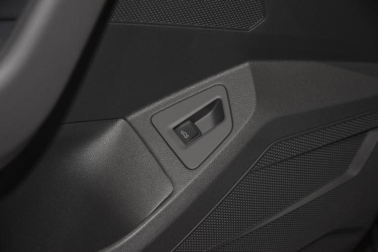 https://gcc-1307444343.cos.accelerate.myqcloud.com/gallery/e7ef0f4ff563d6cc09ab1273fc7ceacb.jpg