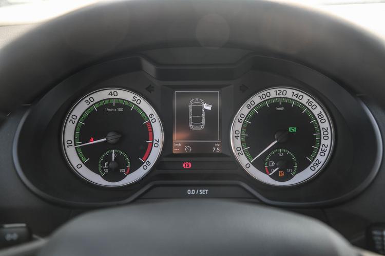 https://gcc-1307444343.cos.accelerate.myqcloud.com/gallery/e8e408bf94a576fcb4dc2947c8ac8e05.jpg