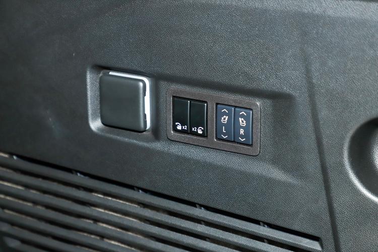 https://gcc-1307444343.cos.accelerate.myqcloud.com/gallery/ecc6d617315cab3d2a88a5d7d4a5998b.jpg