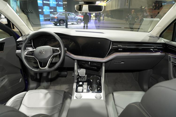 https://gcc-1307444343.cos.accelerate.myqcloud.com/gallery/efc7bef73e15201c7bd46495872dfc66.jpg