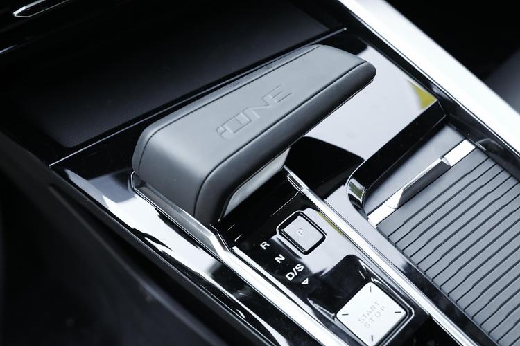 https://gcc-1307444343.cos.accelerate.myqcloud.com/gallery/f0be921368dcbcb8c5f5ae5b2b2fae64.jpg
