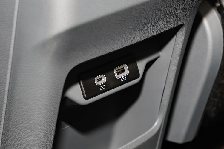 https://gcc-1307444343.cos.accelerate.myqcloud.com/gallery/f0d0ba3784f776bdae5a7eed5ce06f46.jpg