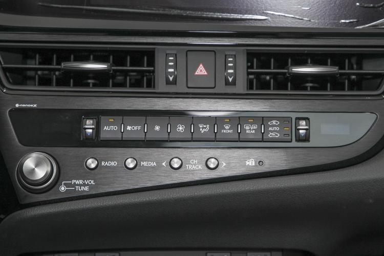 https://gcc-1307444343.cos.accelerate.myqcloud.com/gallery/f0e9258fa846dfae1a00bfda856ff7df.jpg
