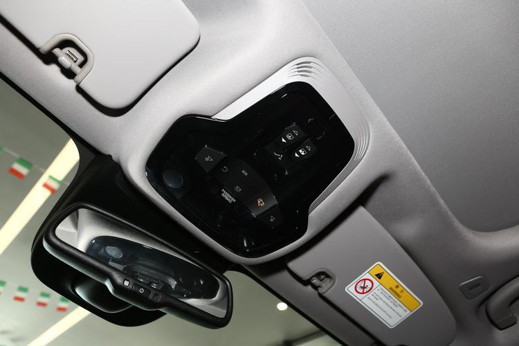 https://gcc-1307444343.cos.accelerate.myqcloud.com/gallery/f1151ac996feaa2b9073c006b3a653f4.jpg