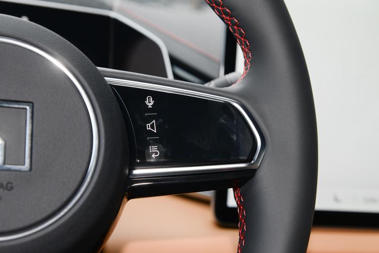 https://gcc-1307444343.cos.accelerate.myqcloud.com/gallery/f12ab575c3562a53a0fffc8ffada7420.jpg