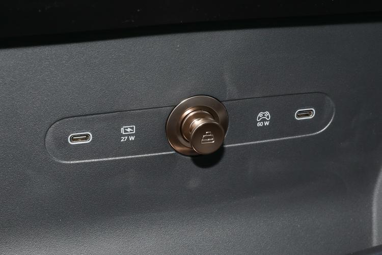 https://gcc-1307444343.cos.accelerate.myqcloud.com/gallery/f3819b5fccb42fcab8542ae52a012c0c.jpg