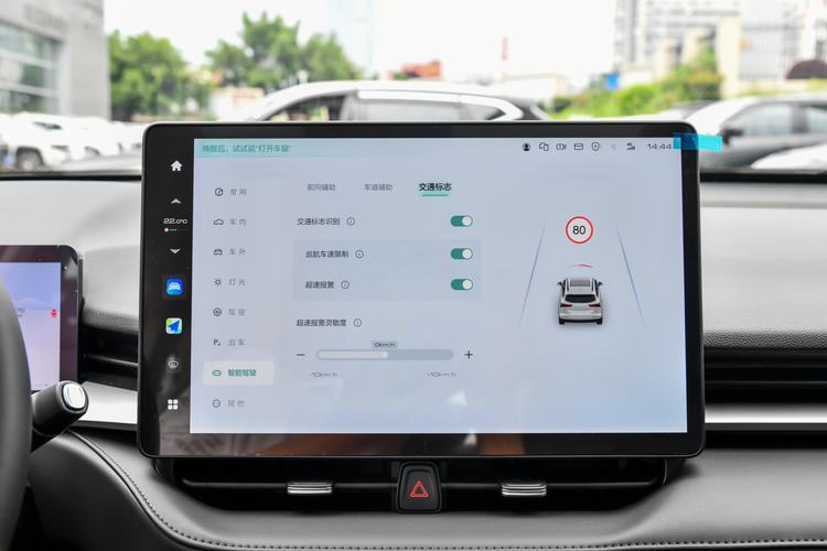 https://gcc-1307444343.cos.accelerate.myqcloud.com/gallery/f3ffad93dbb656e8a1ef279f8116354c.jpg