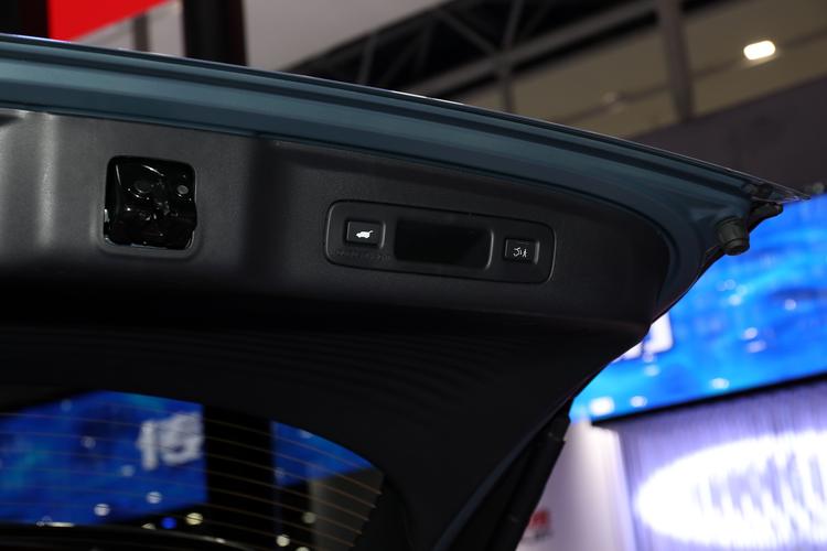 https://gcc-1307444343.cos.accelerate.myqcloud.com/gallery/f6192c70ad864e2d75d5cf3ce3ddf9c4.jpg