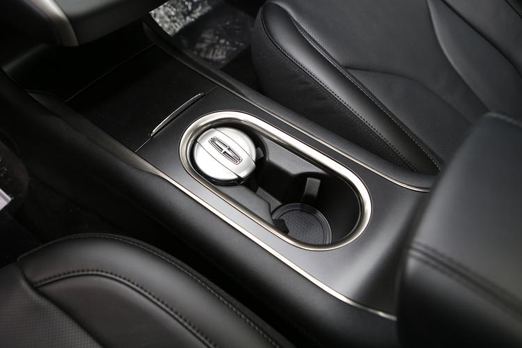 https://gcc-1307444343.cos.accelerate.myqcloud.com/gallery/fca8580631fa9a206e923cc2c9b47045.jpg