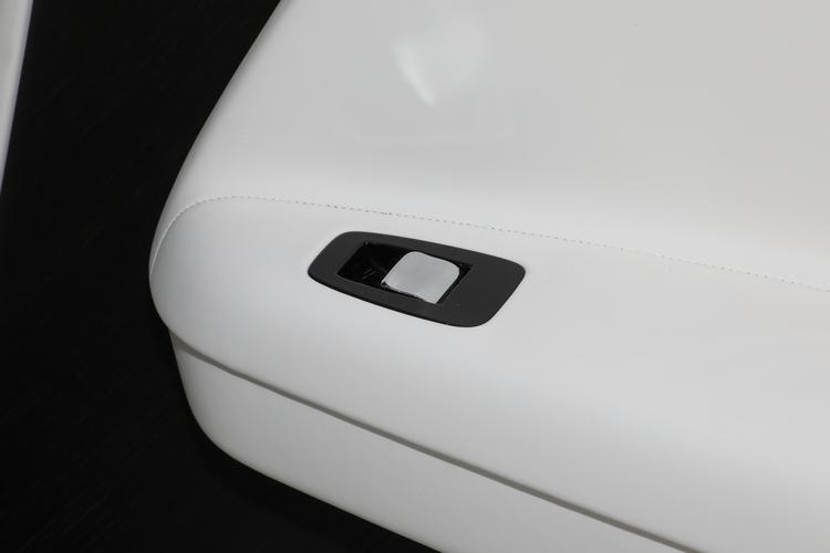https://gcc-1307444343.cos.accelerate.myqcloud.com/gallery/fea7dcda56f5d356cc734b80c8b4c884.jpg