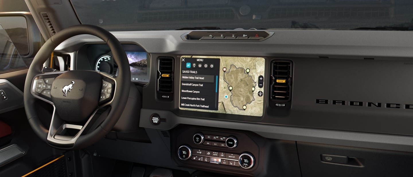 https://gcc-1307444343.cos.accelerate.myqcloud.com/images/16ae03/r_960x540/generations/generation_649544c55ac1a_ford-bronco-interior-cockpit.jpg
