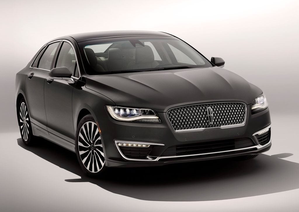 https://gcc-1307444343.cos.accelerate.myqcloud.com/images/1bbcab/r_960x540/generations/generation_64a5cc1a24a67_lincoln-mkz-exterior-front-right-angled.jpg